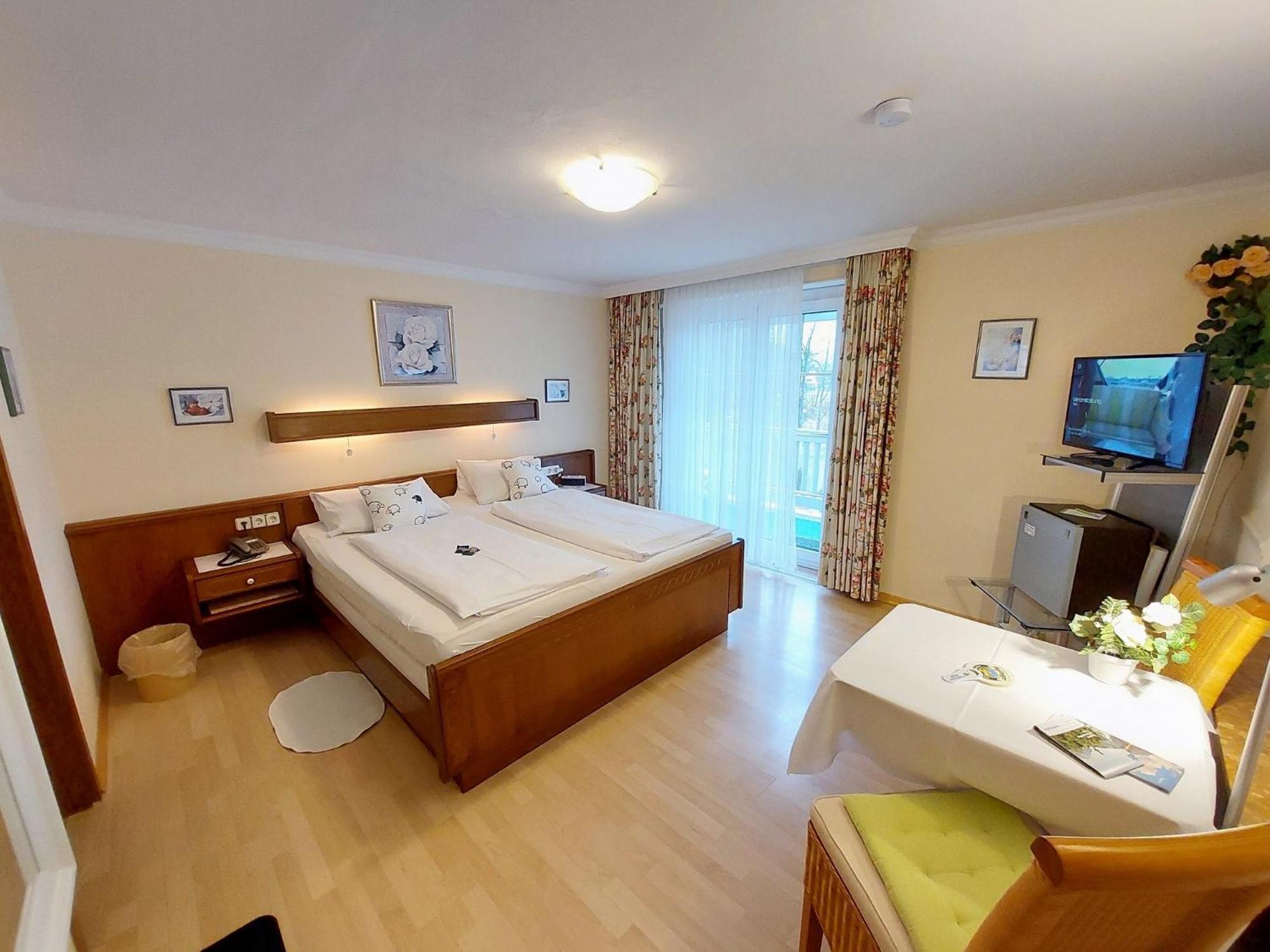 Parkhotel Ruhpolding Inklusive Chiemgaukarte מראה חיצוני תמונה